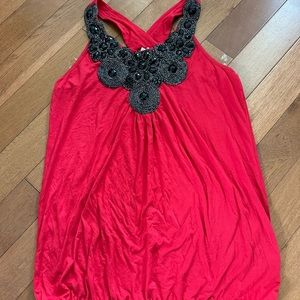 Studio Y sleeveless top size large.